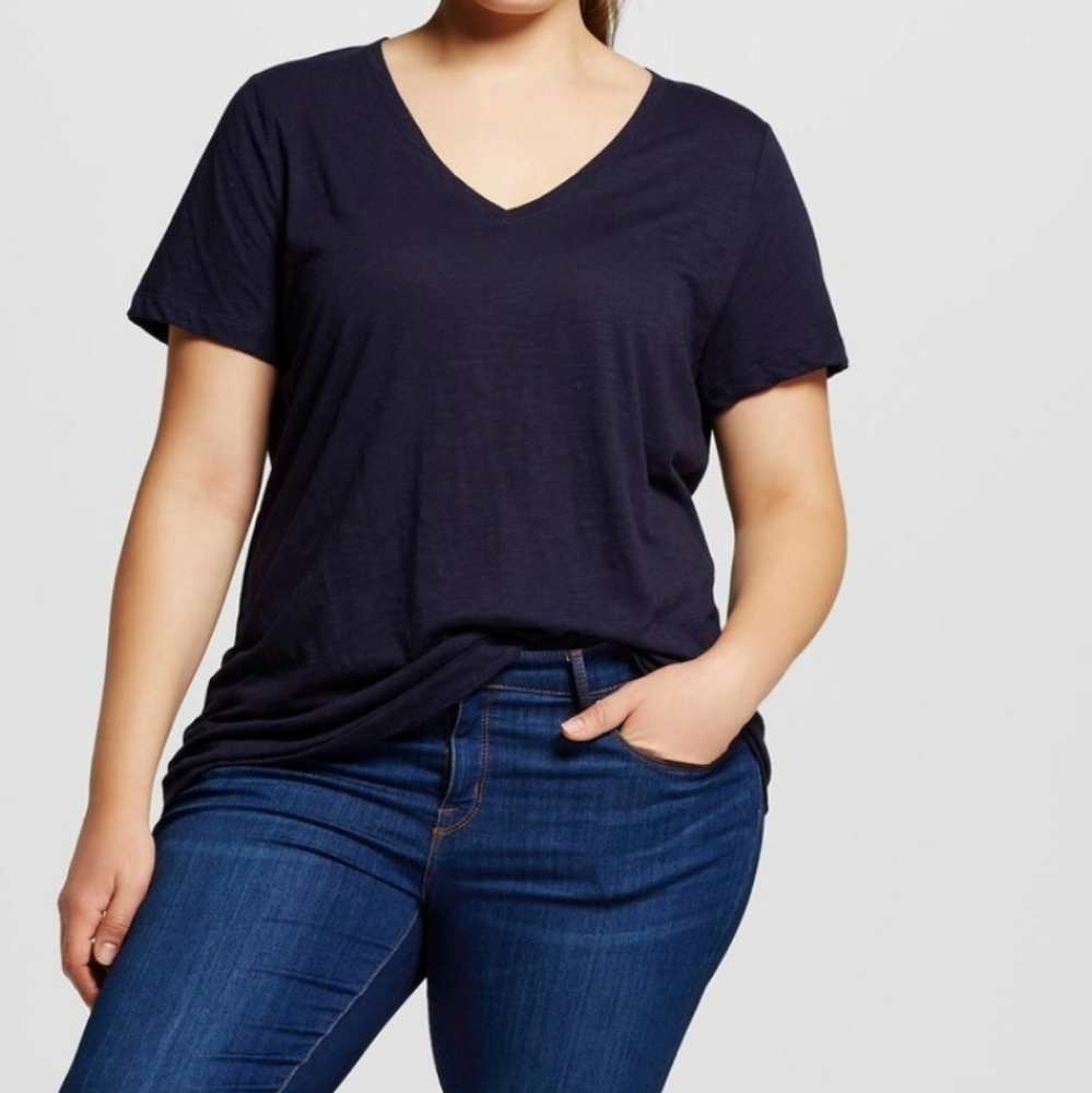 Ava and viv black T shirt